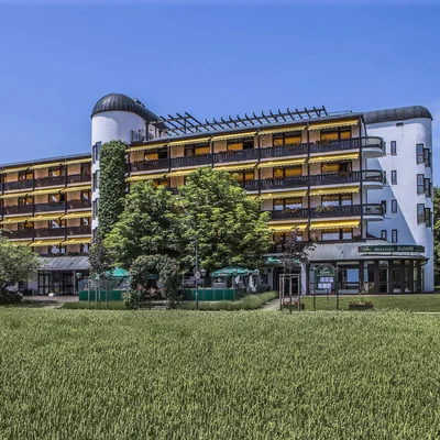 Außenaufnahme Johannesbad Hotel Ludwig Thoma